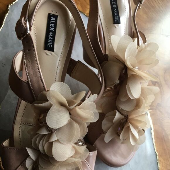 ALEX MARIE Blooming 3” Heels! - Picture 5 of 9